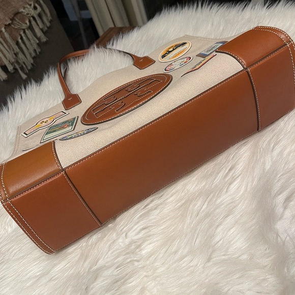 Tory Burch Bags Tory Burch Ella Airplane Travel Patches Tote 6494